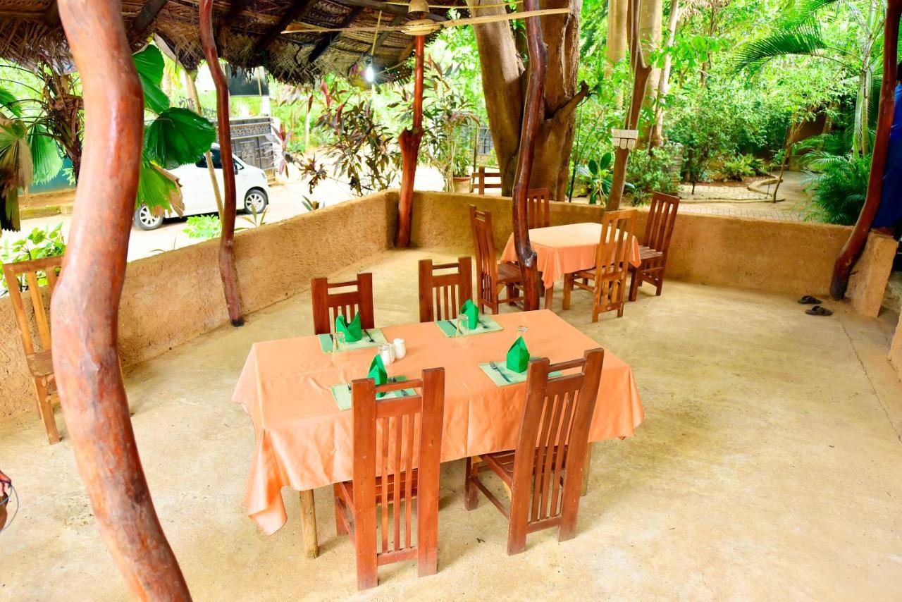 Ariya Rest & Ayurveda Spa بولاناروفاي المظهر الخارجي الصورة